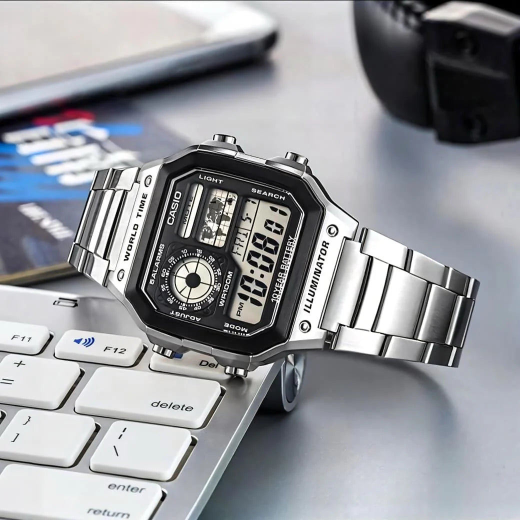Casio iluminator Silver Chain Watch