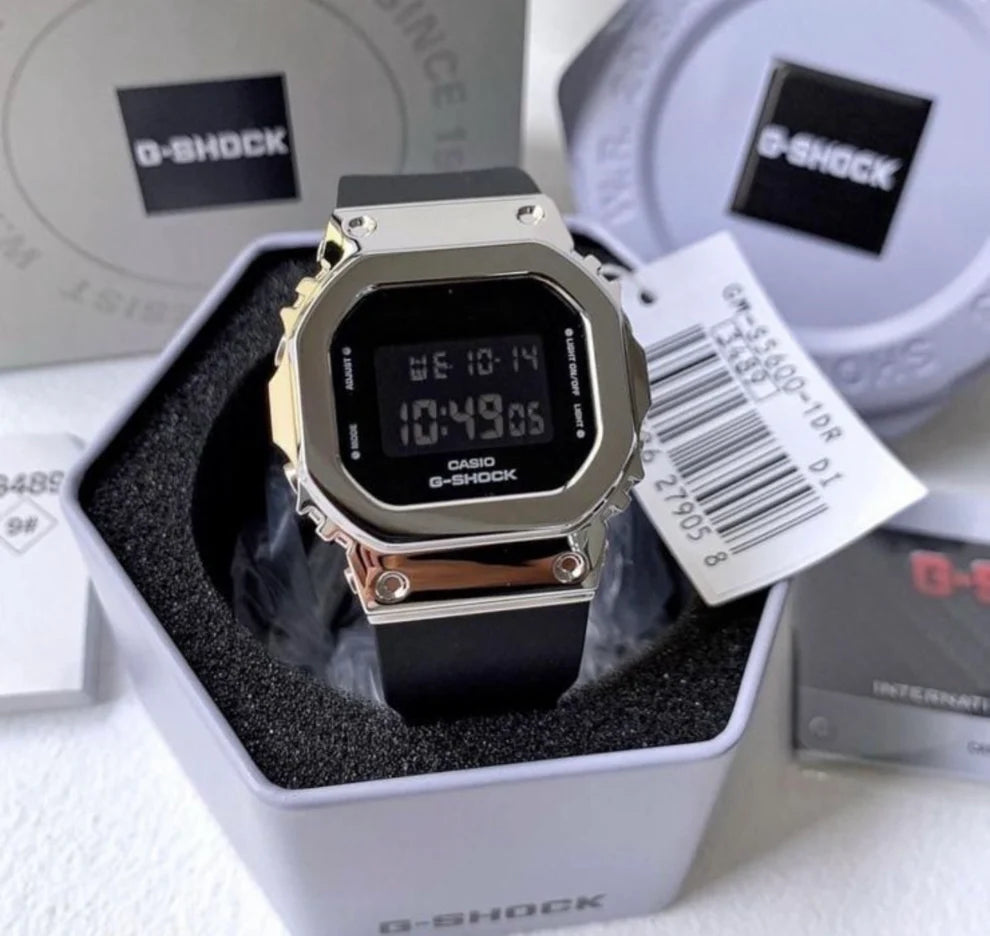 G-SHOCK SILVER DIAL FIBER BELT SPORTS WATCH