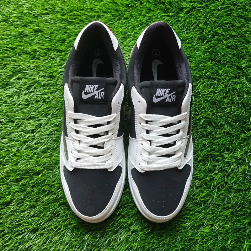 Nike Travis Scott Olive Sneakers