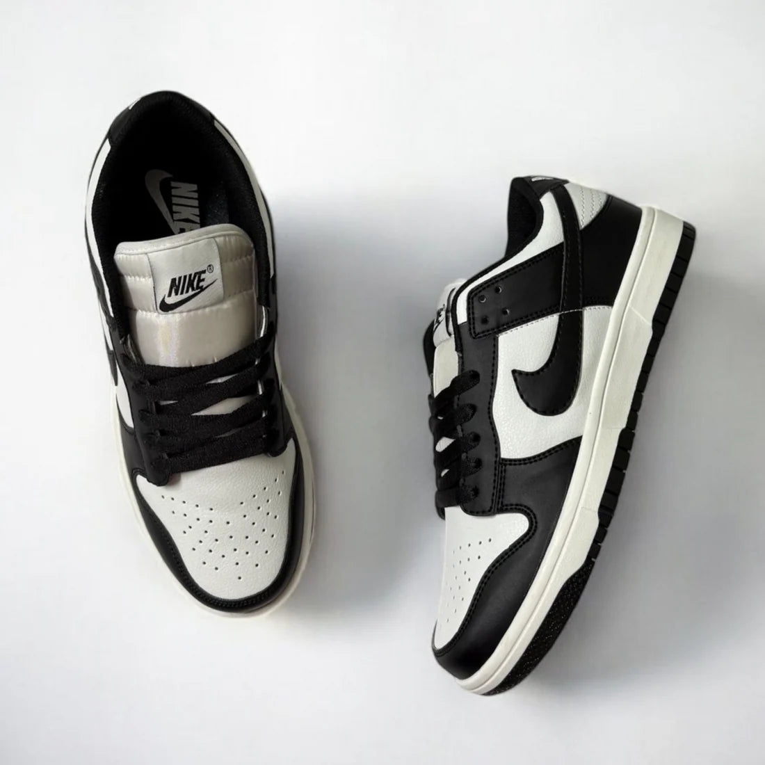 Nike Dunks Low Panda Black
