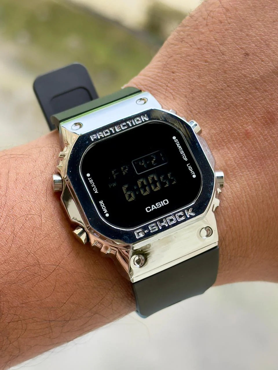 G-SHOCK SILVER DIAL FIBER BELT SPORTS WATCH